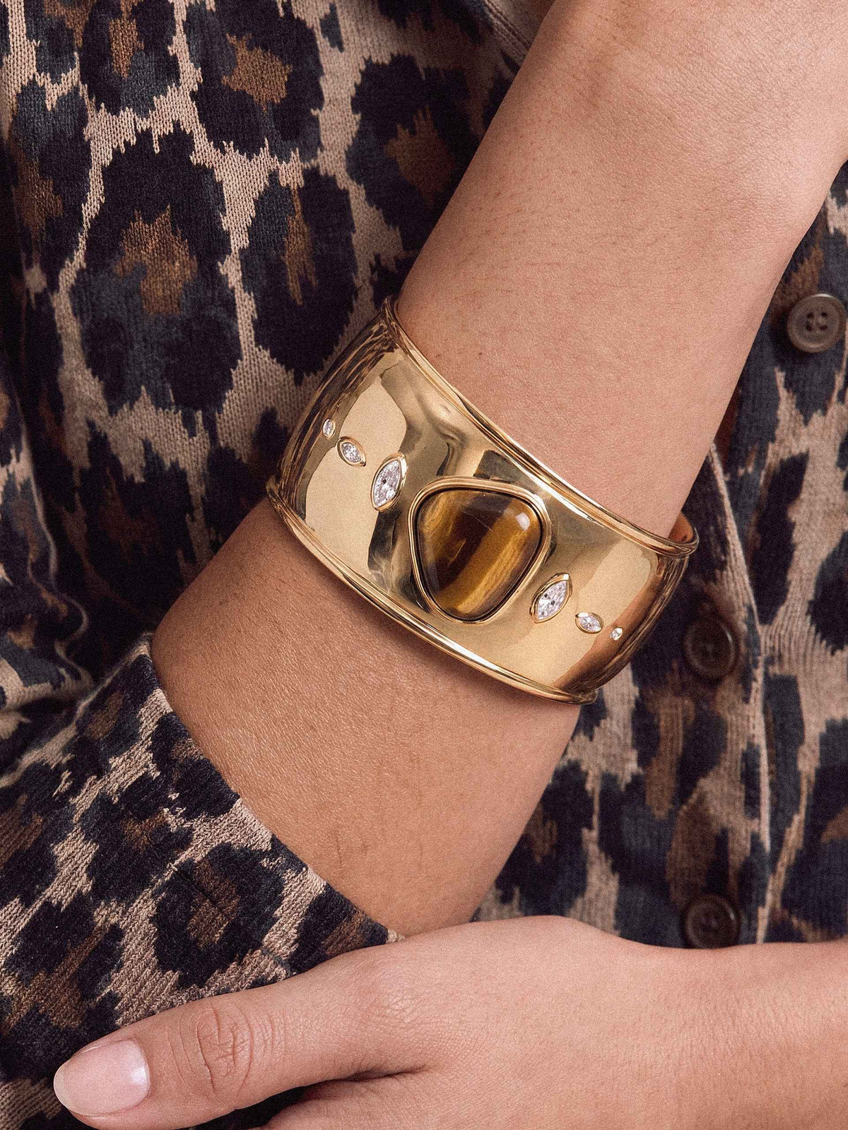 Tiger's Eye Solstice Thick Cuff - Tigers Eye with 18k Gold Plating | Ettika