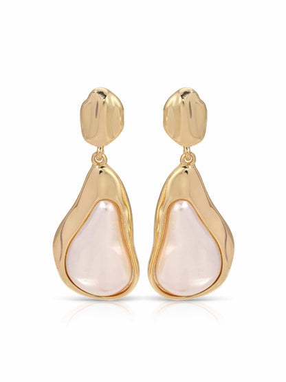 Hidden Gem Pearl Earrings - Pearl with 18k Gold Plating | Ettika